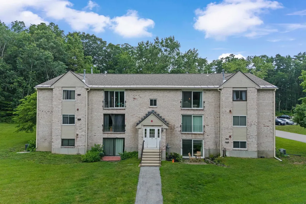3 Brookside Drive Exeter NH 03833
