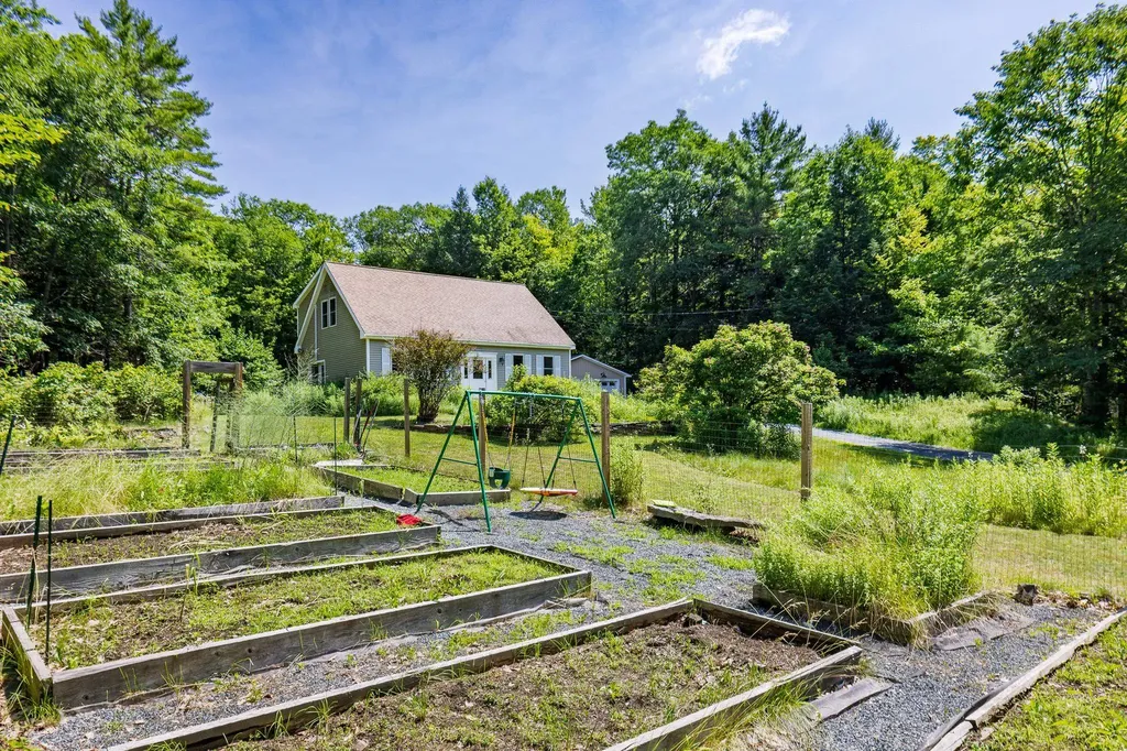 158 Deer Run Lane Thetford VT 05043