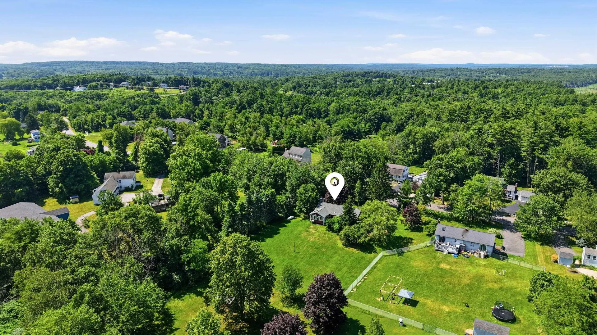 39 Old Auburn Road Derry NH 03038