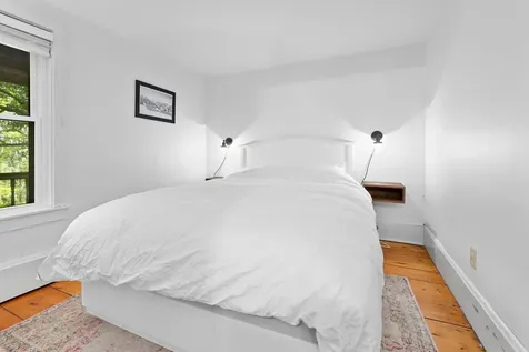 16 Old Farm Road Winhall VT 05340