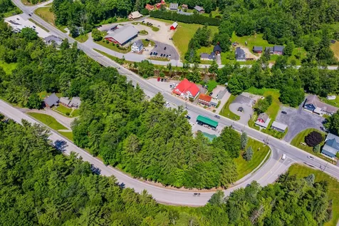 16 Old Farm Road Winhall VT 05340