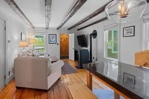 16 Old Farm Road Winhall VT 05340