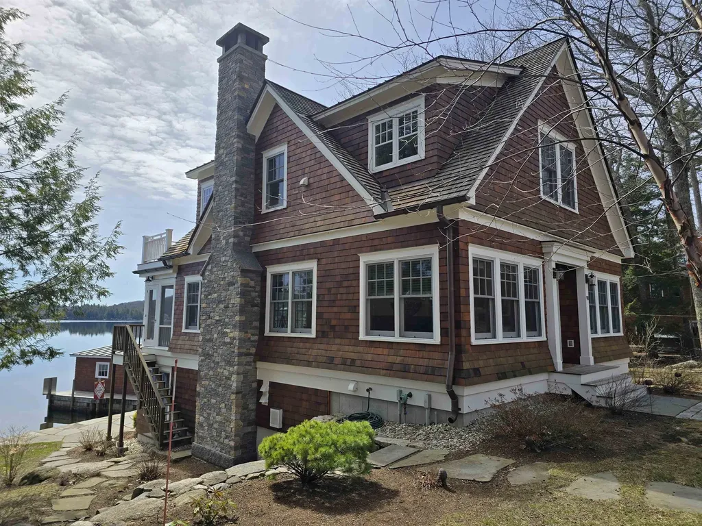 98 Bay Point Road Newbury NH 03255