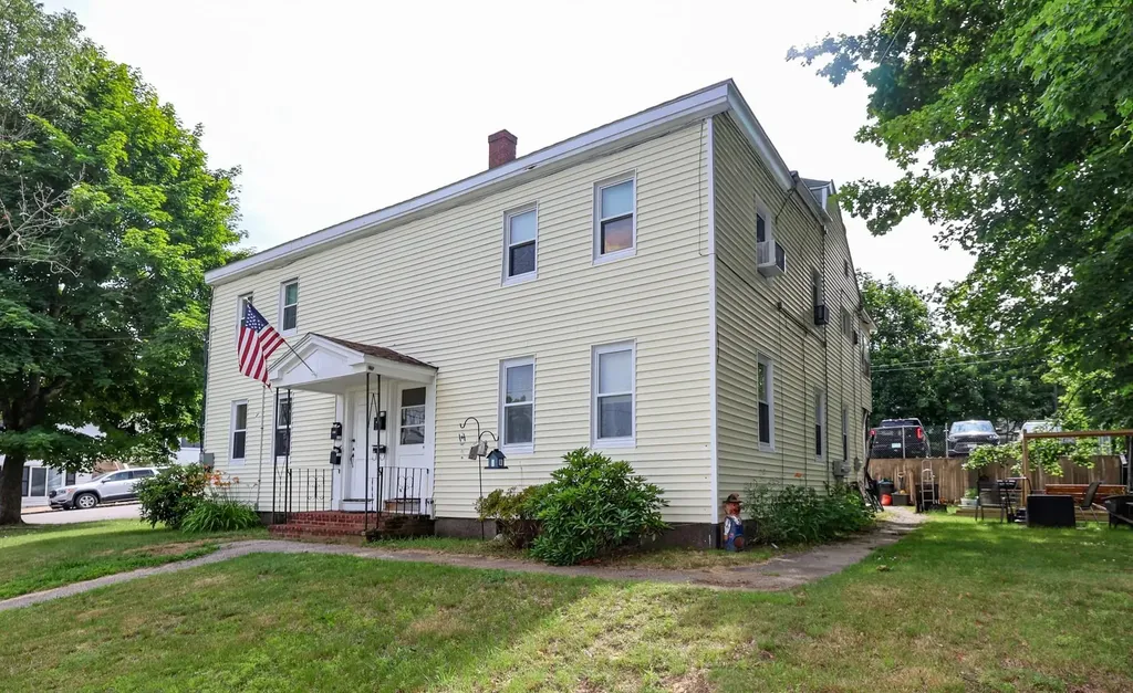 17 Broad Street Somersworth NH 03878