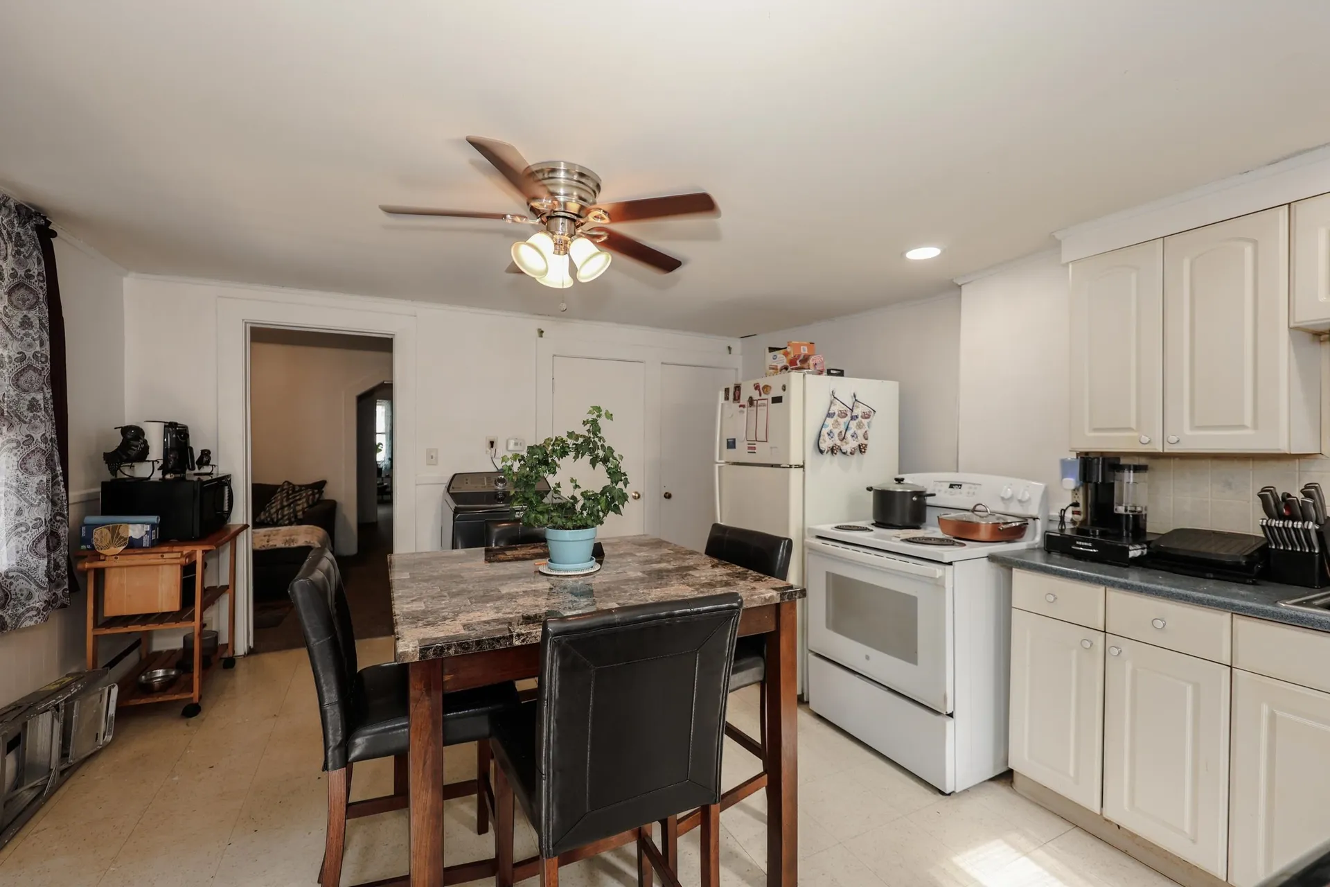 17 Broad Street Somersworth NH 03878