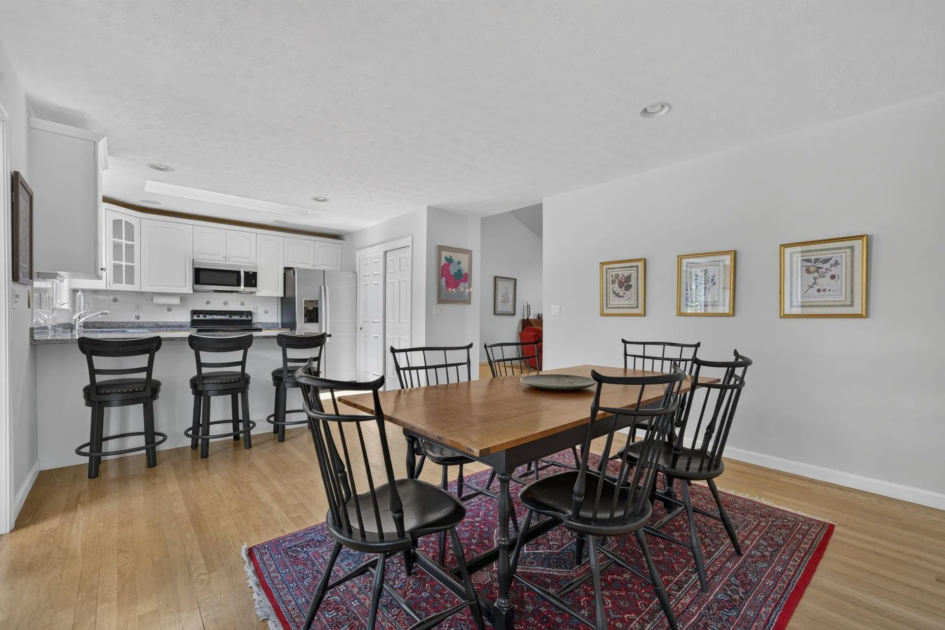 16 Spyglass Point Circle Bedford NH 03110