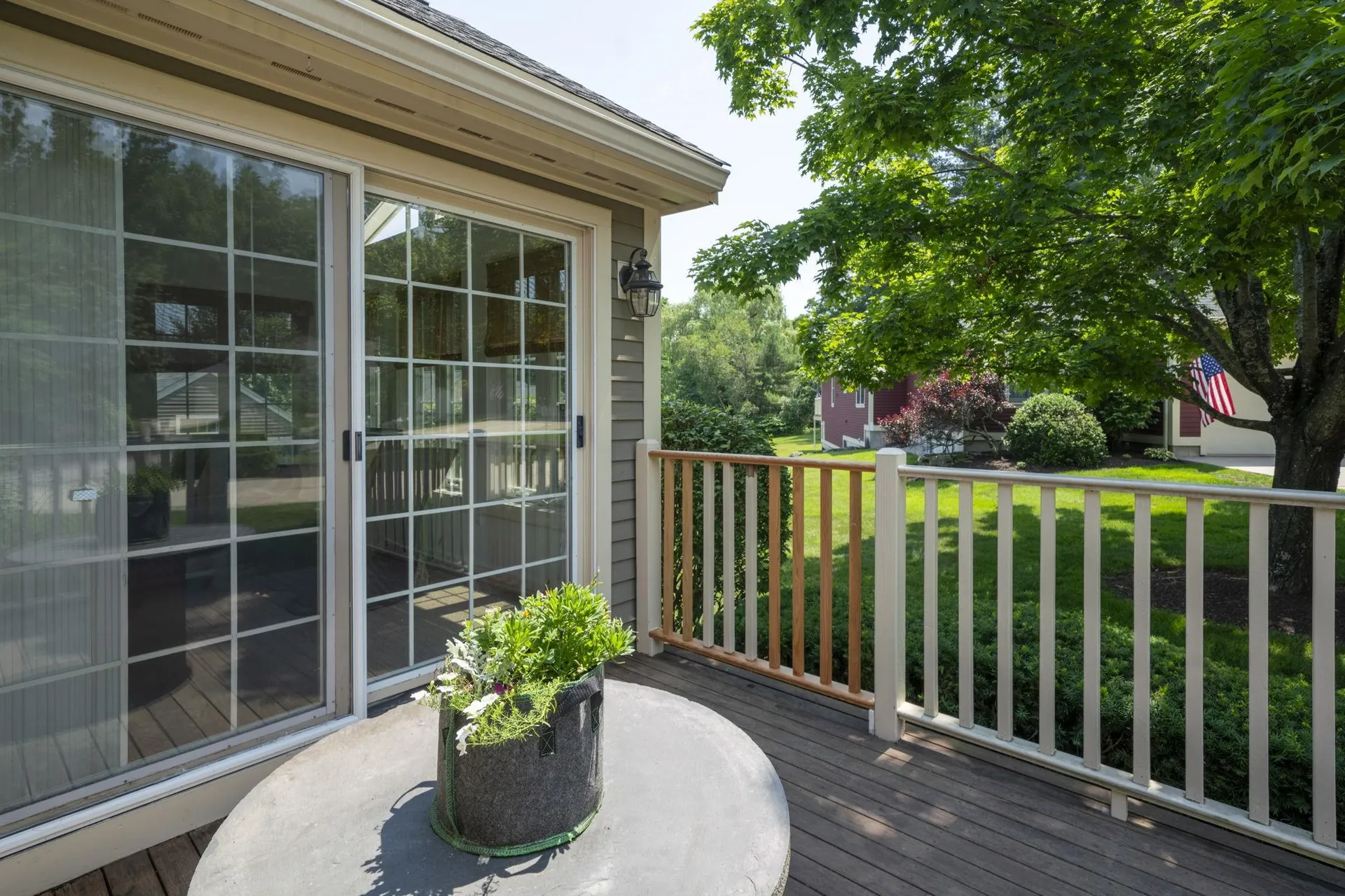 16 Spyglass Point Circle Bedford NH 03110