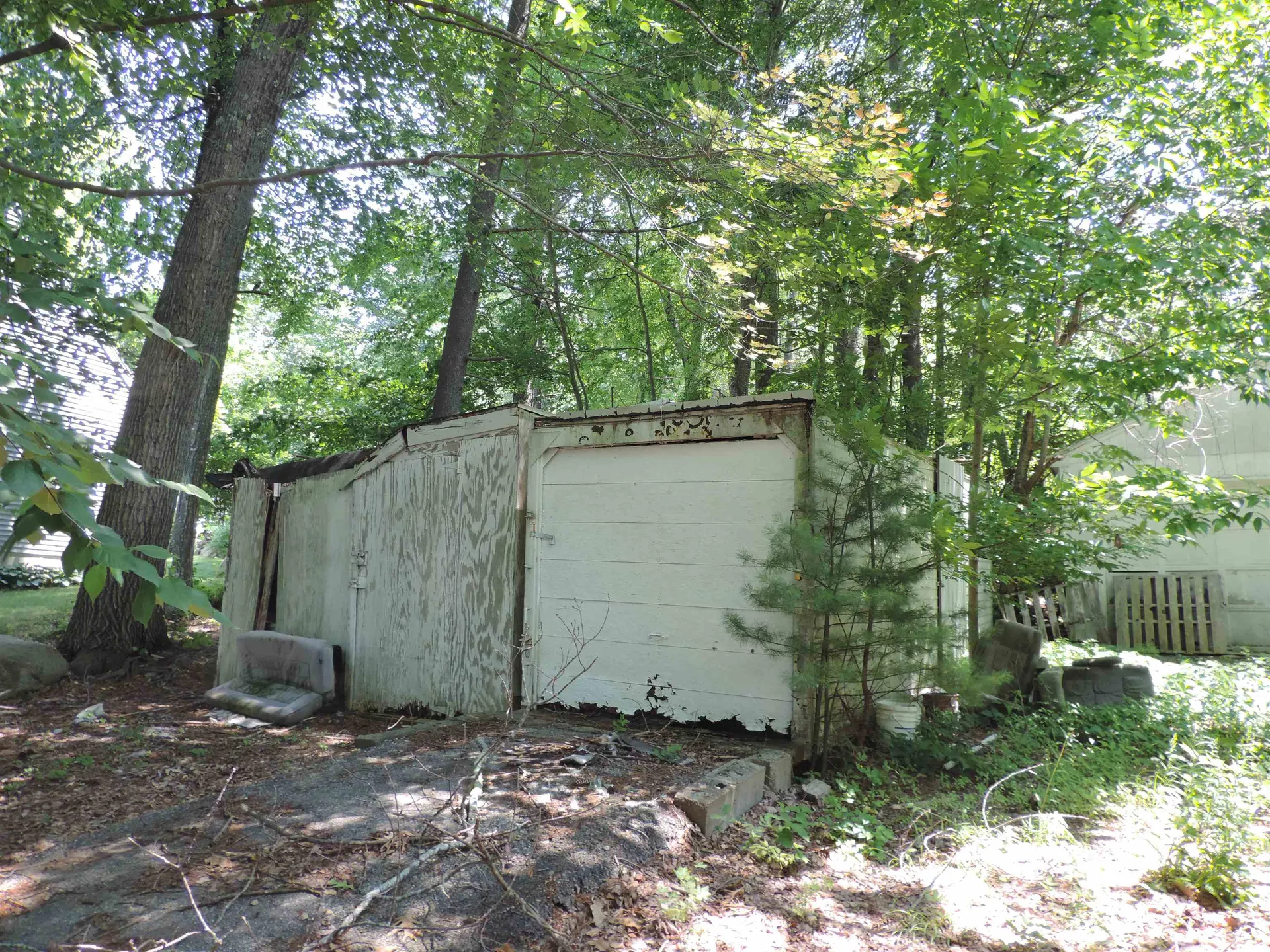 5 Woodlawn Road Raymond NH 03077