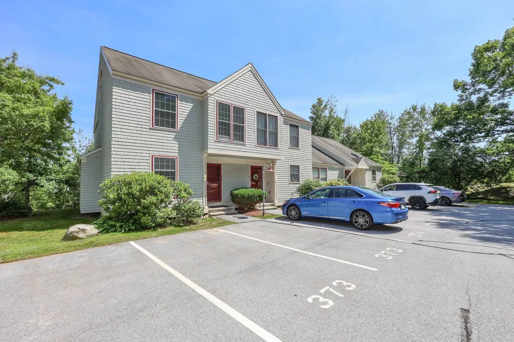 1465 Hooksett Road Hooksett NH 03106