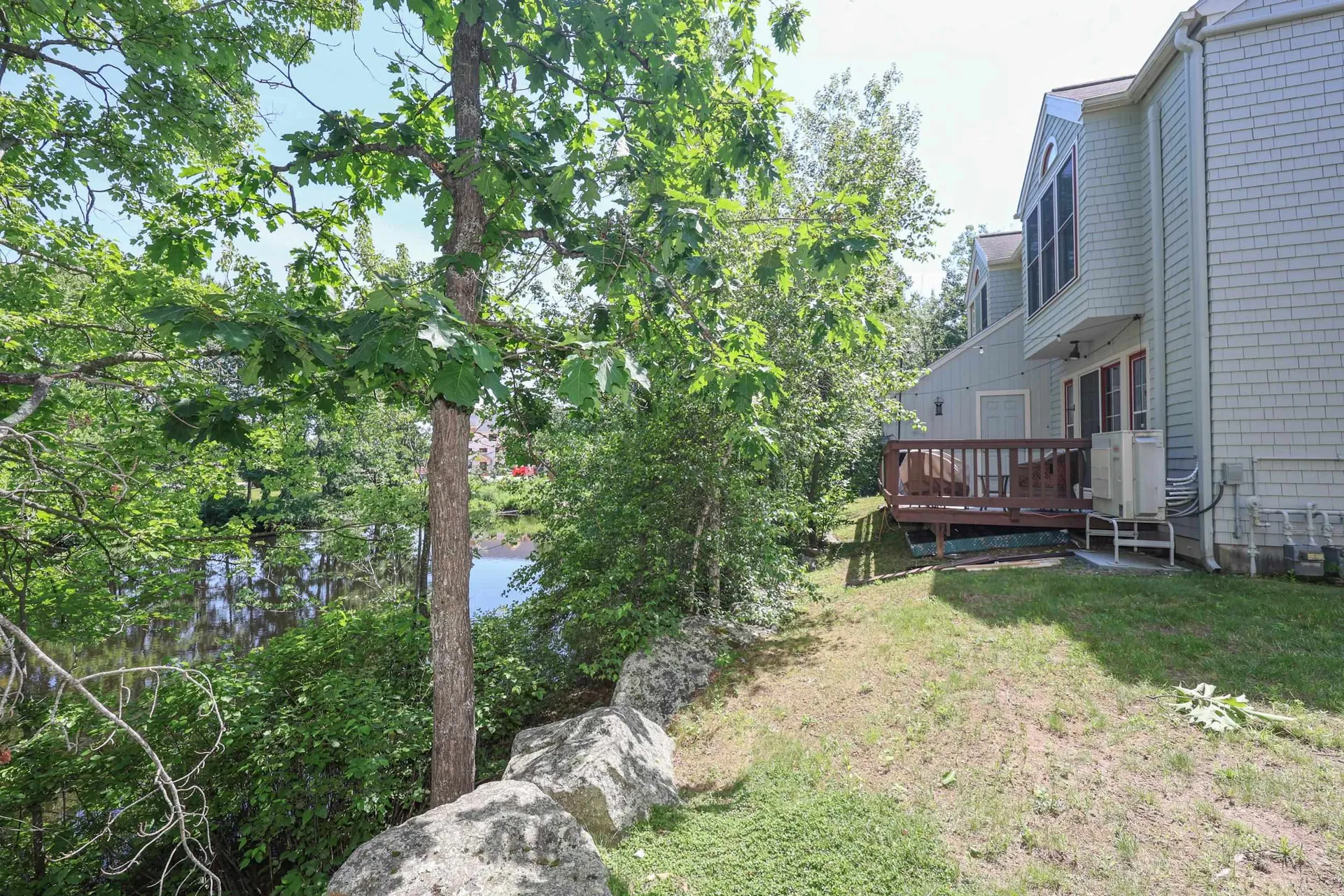 1465 Hooksett Road Hooksett NH 03106