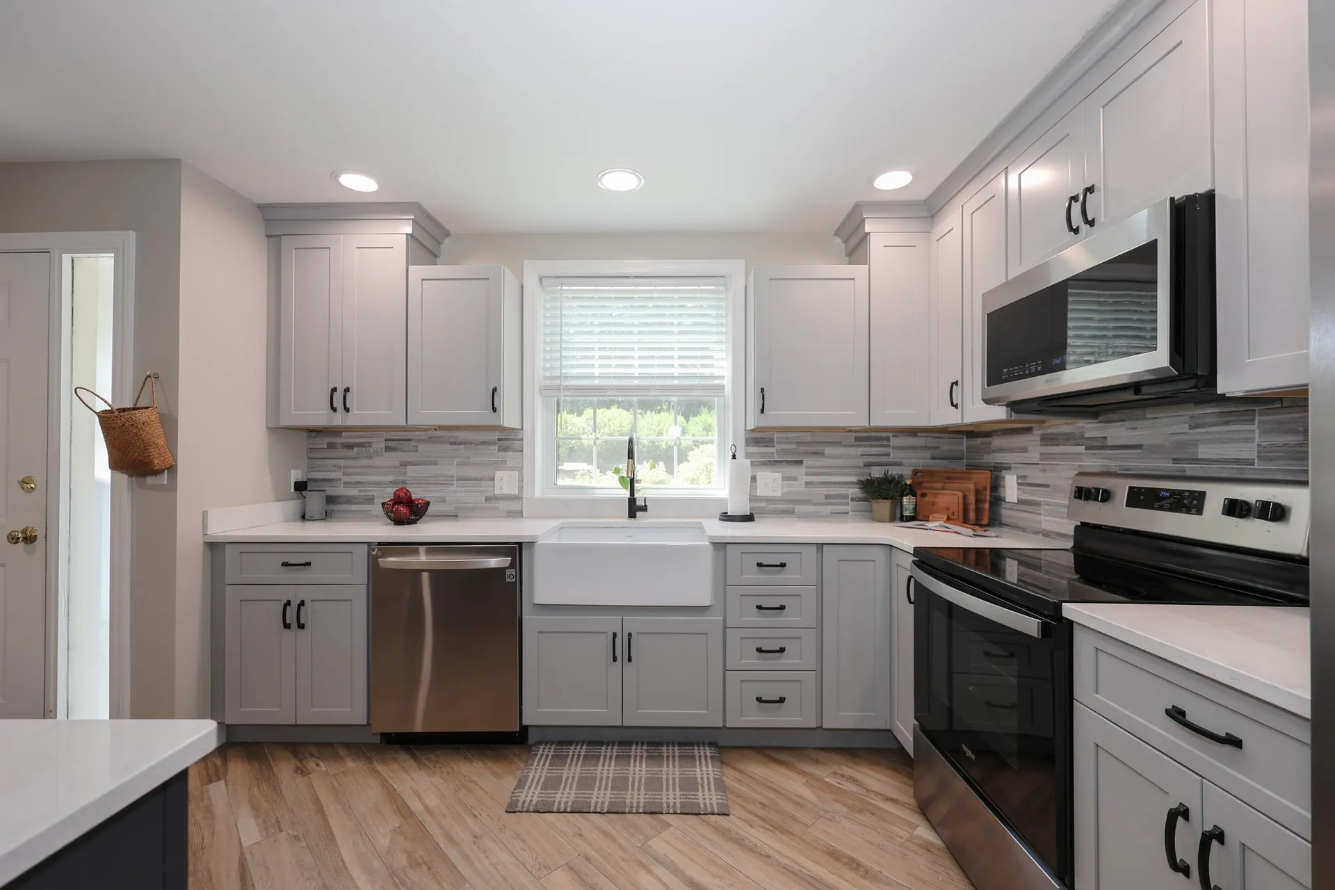1465 Hooksett Road Hooksett NH 03106