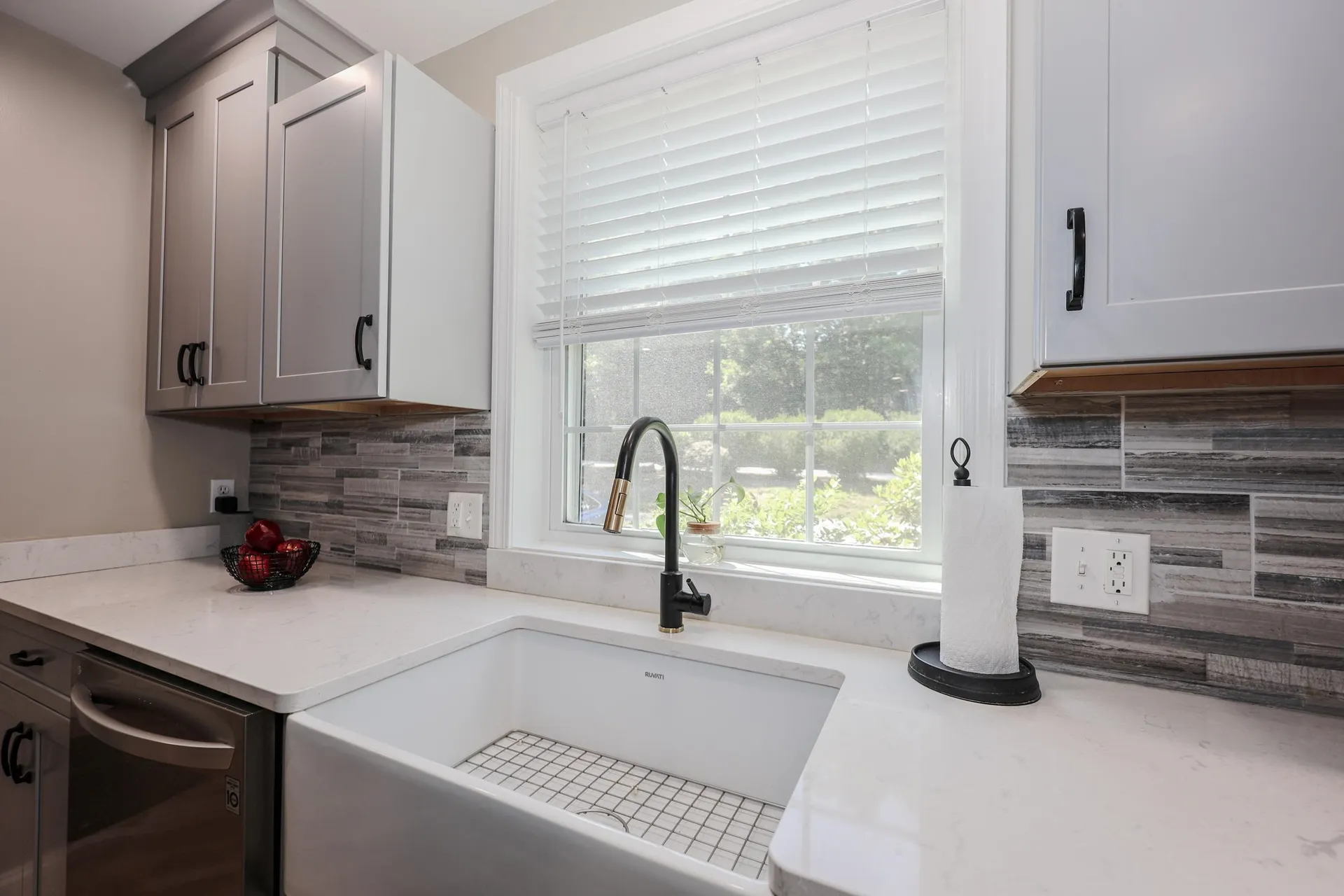 1465 Hooksett Road Hooksett NH 03106