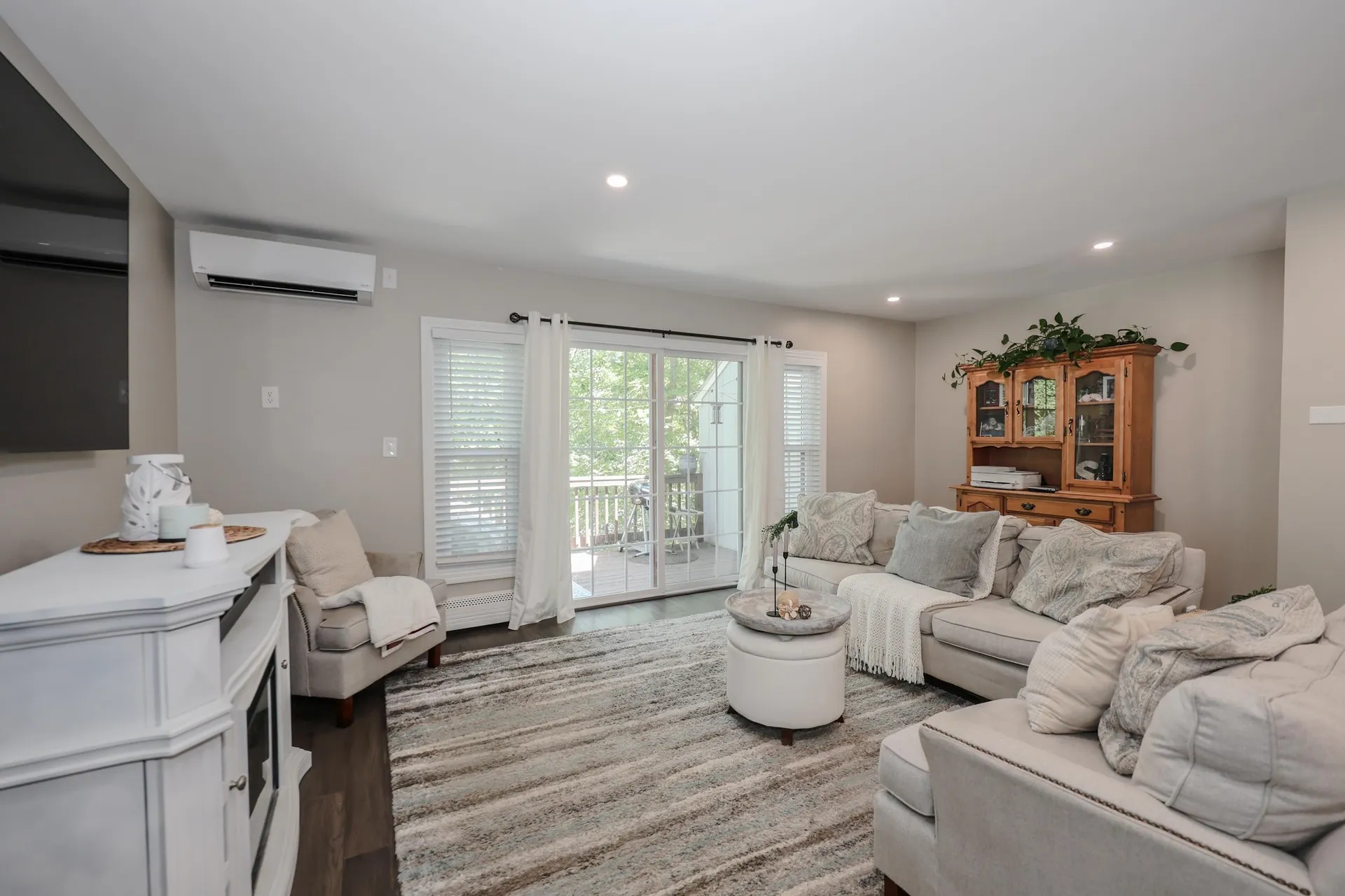 1465 Hooksett Road Hooksett NH 03106