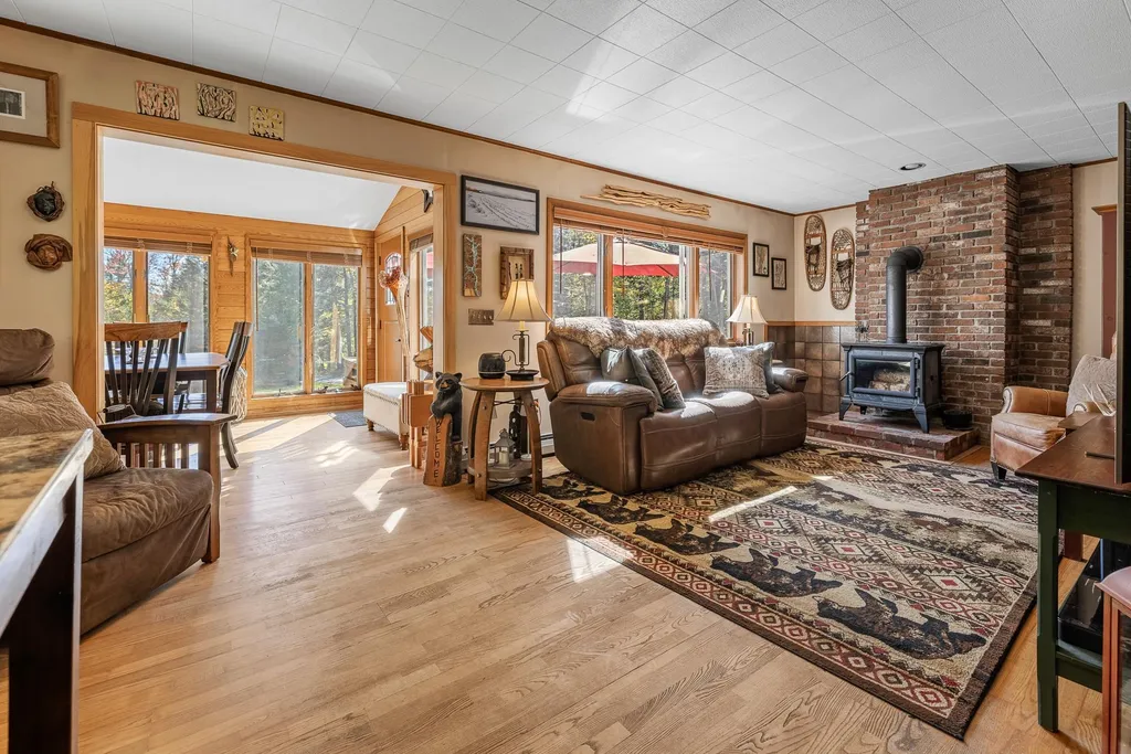 1886 Winhall Hollow Road Londonderry VT 05155
