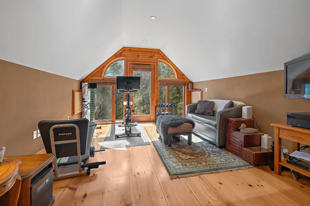 1886 Winhall Hollow Road Londonderry VT 05155