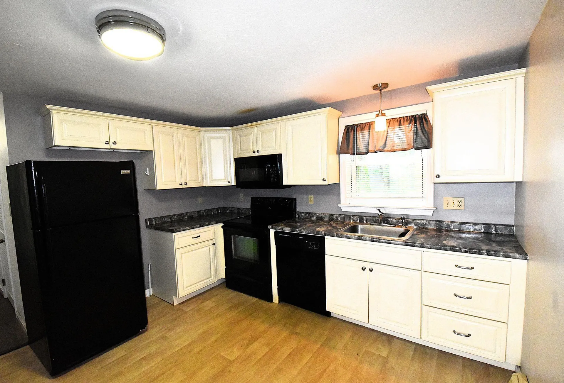 210 Circle Road Manchester NH 03103