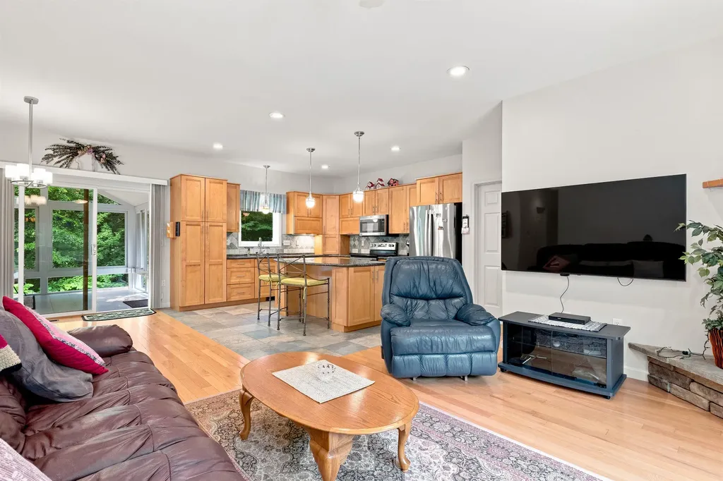 769 Dana Hill Road New Hampton NH 03256