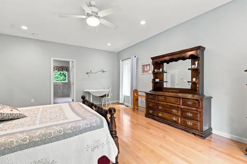 769 Dana Hill Road New Hampton NH 03256