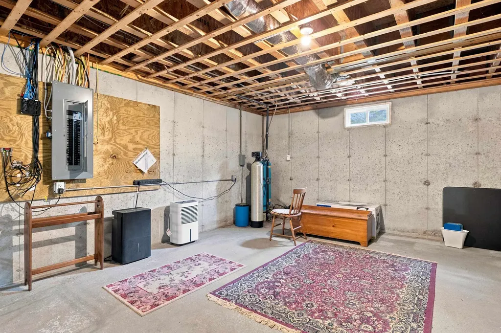769 Dana Hill Road New Hampton NH 03256