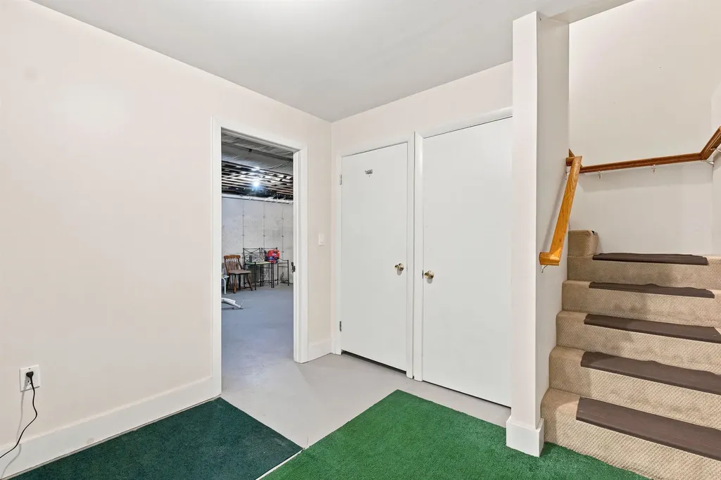 769 Dana Hill Road New Hampton NH 03256