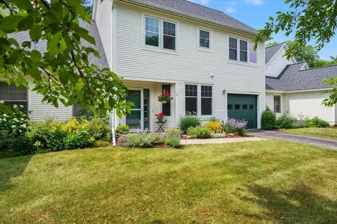 12 Eastman Farm Road Burlington VT 05408