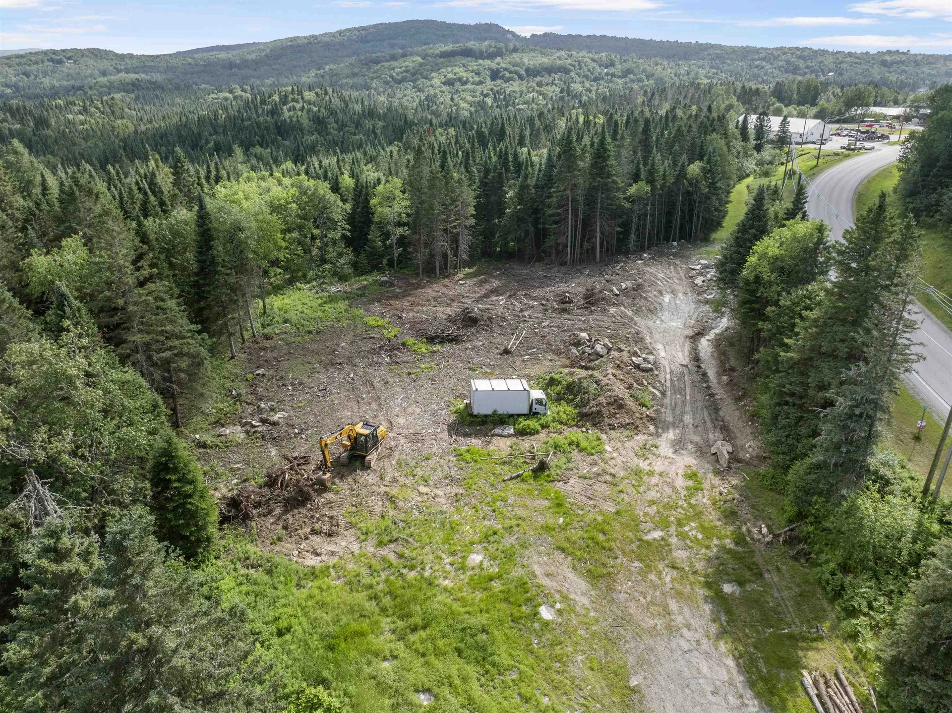 - North Main Street Pittsburg NH 03592
