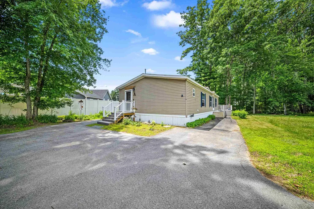 417 Middle Road Dover NH 03820