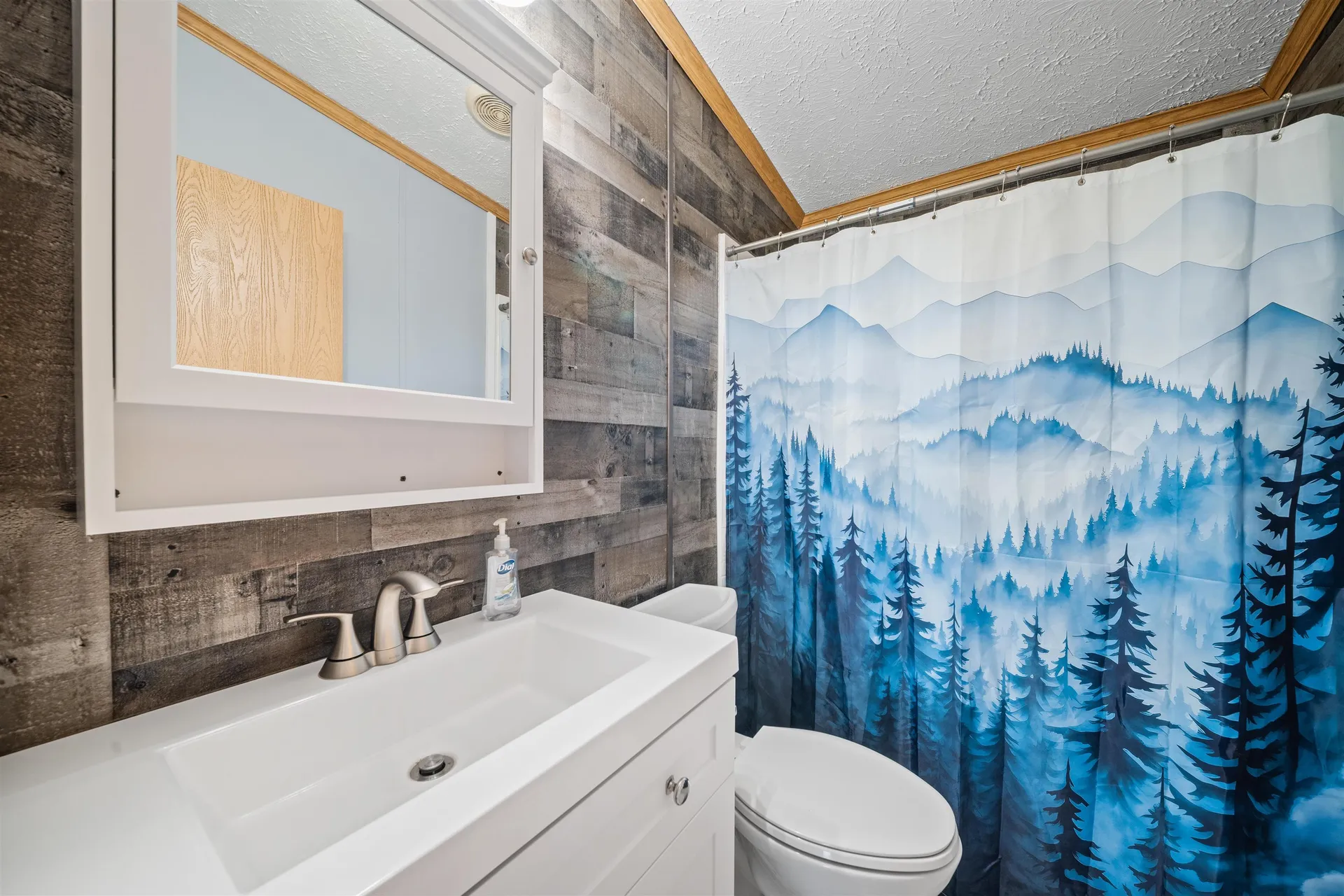 417 Middle Road Dover NH 03820
