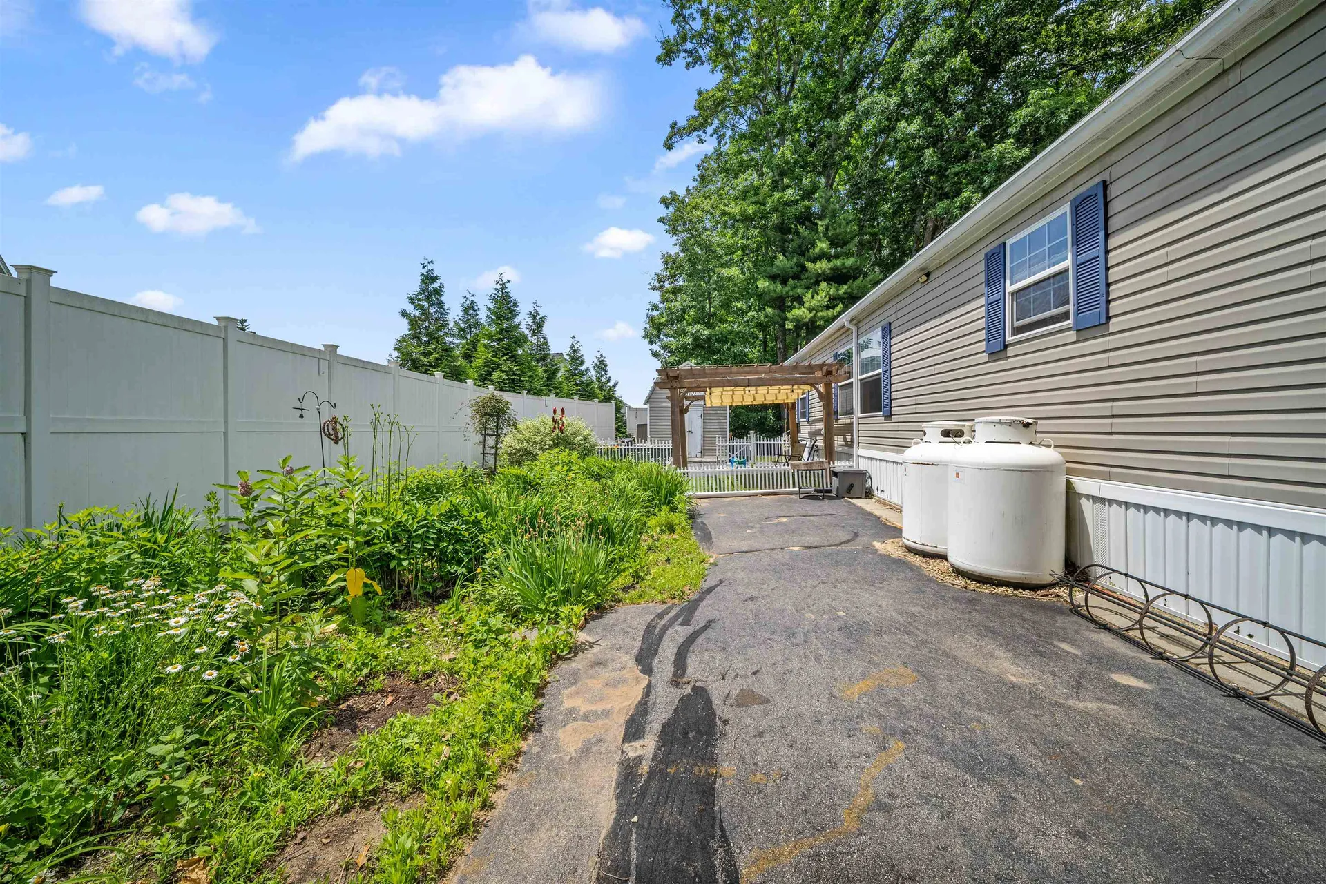 417 Middle Road Dover NH 03820