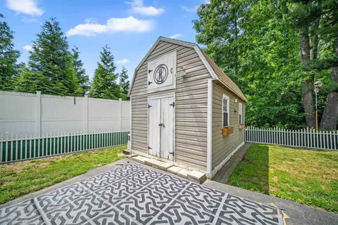 417 Middle Road Dover NH 03820