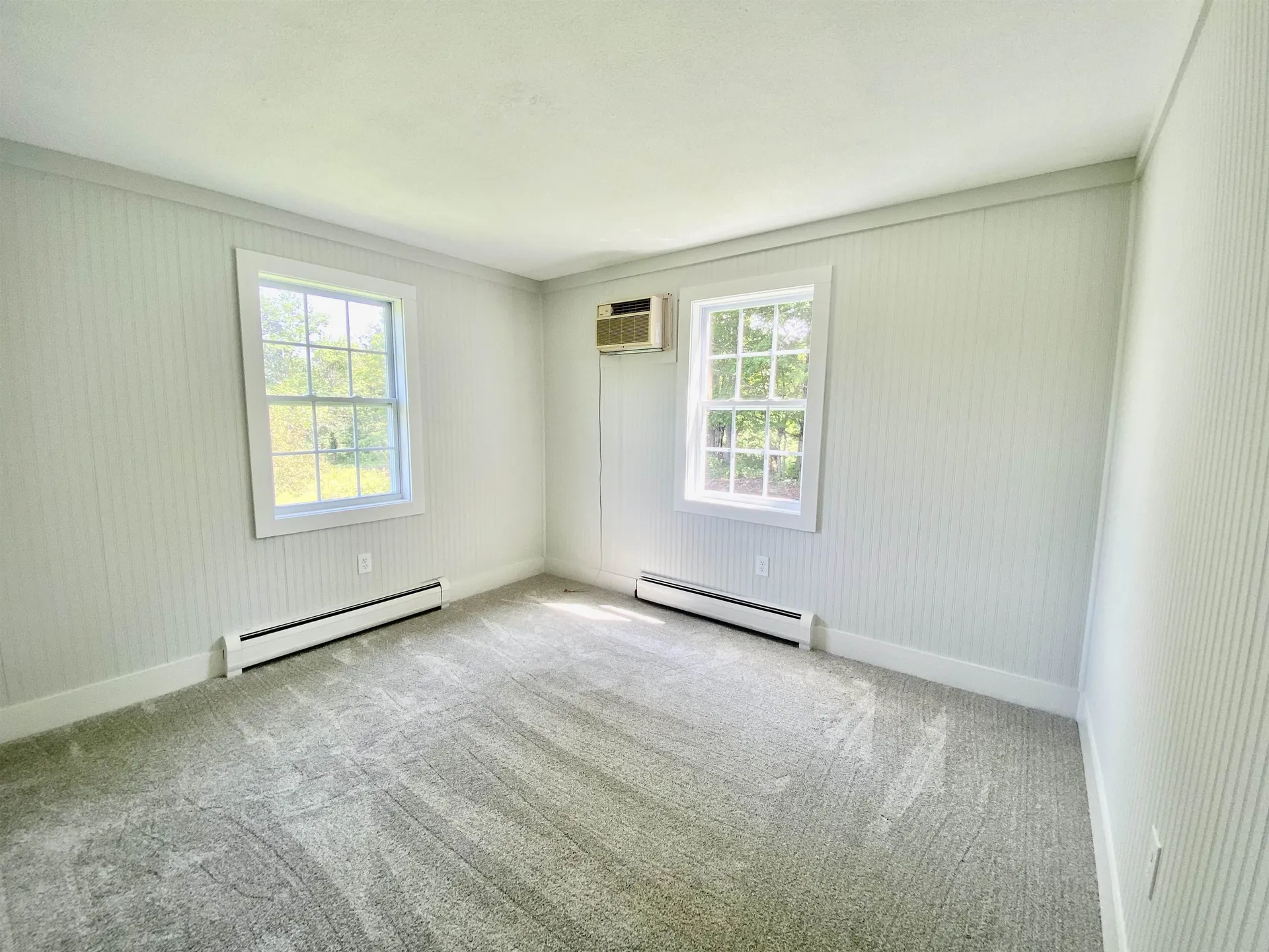 90 Limey Lane Pomfret VT 05053