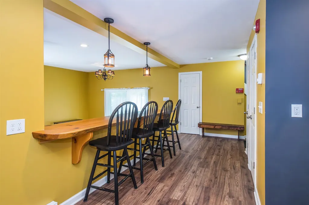 102 Spring Glen Killington VT 05751