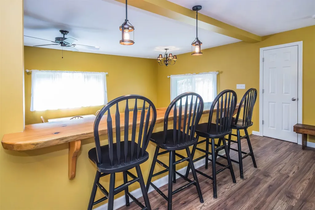 102 Spring Glen Killington VT 05751