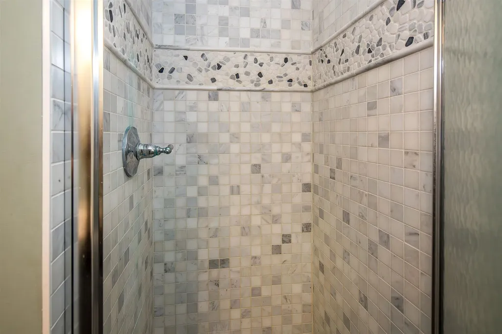 102 Spring Glen Killington VT 05751