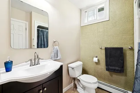 15 Juniper Hill Claremont NH 03743