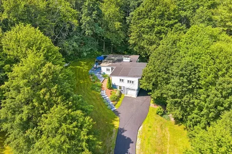 15 Juniper Hill Claremont NH 03743