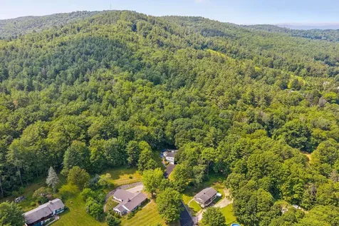 15 Juniper Hill Claremont NH 03743