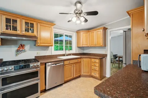 15 Juniper Hill Claremont NH 03743