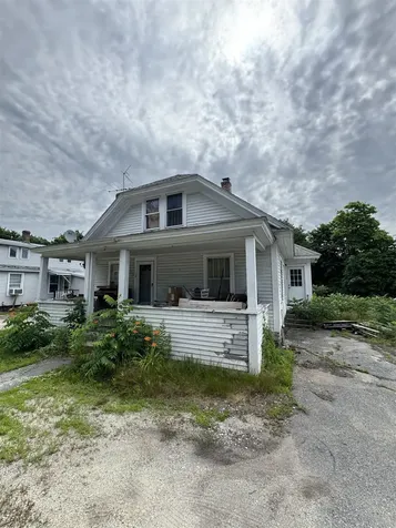 12 Millville Street Salem NH 03079