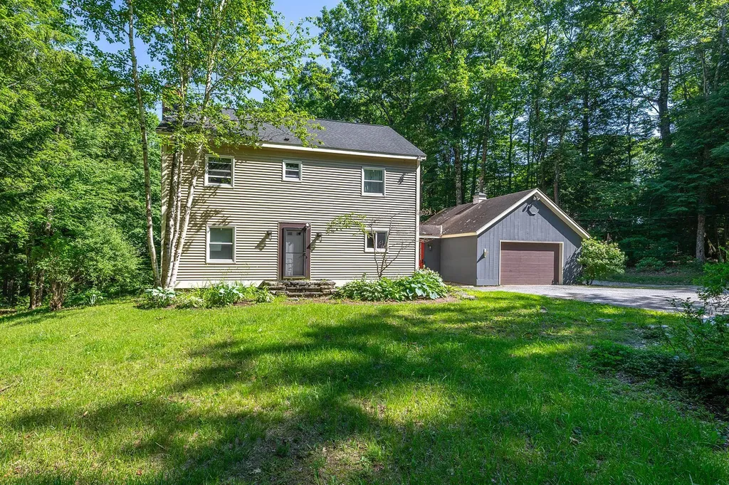 560 New Ireland Road Manchester VT 05255
