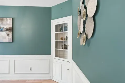 8 Netherwood Road Windham NH 03087