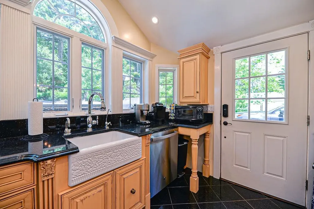 113 Wentworth Road Rye NH 03870