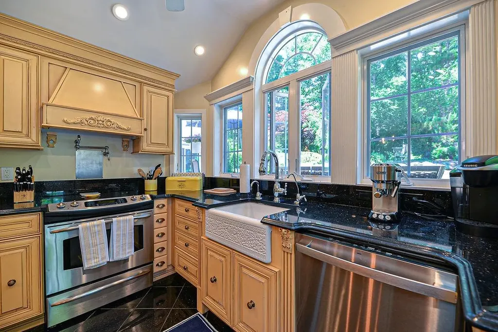 113 Wentworth Road Rye NH 03870