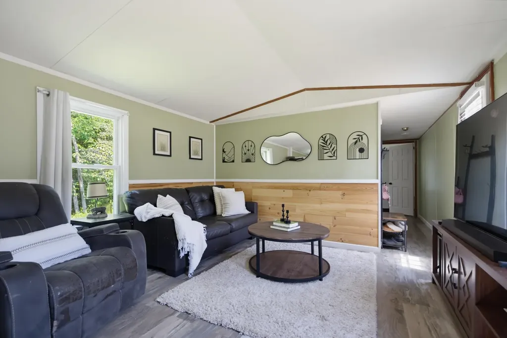 143 Salmon Falls Road Rochester NH 03868