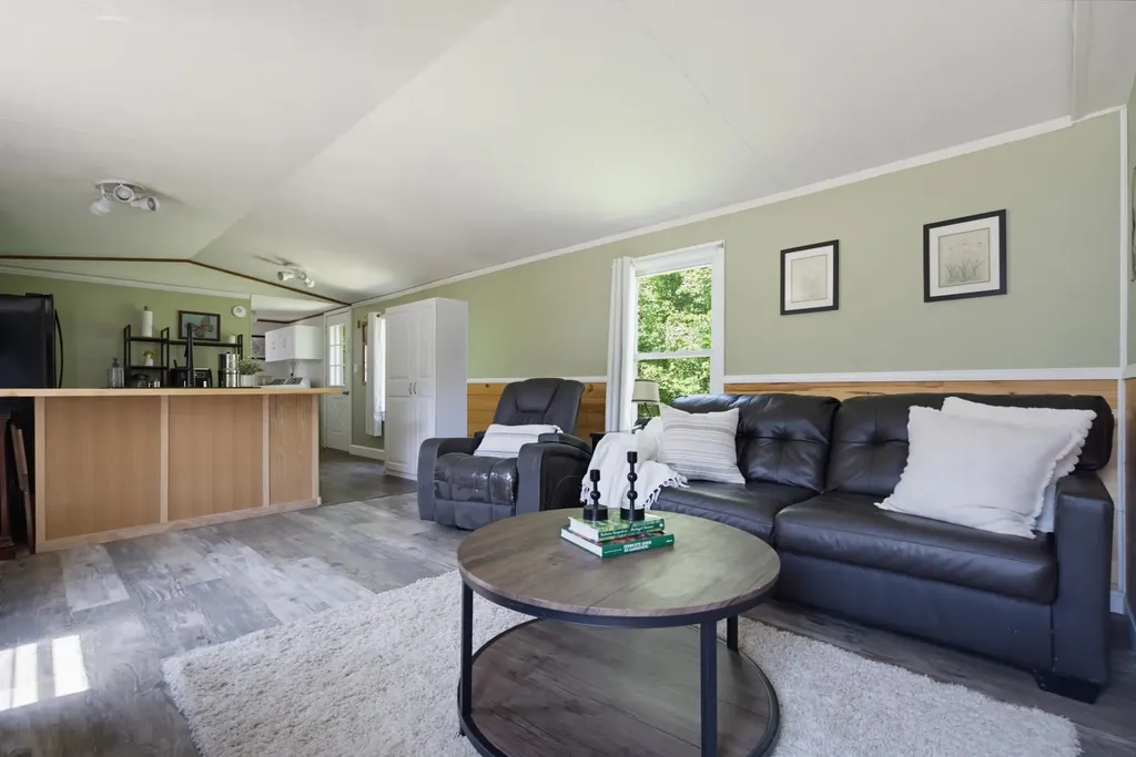 143 Salmon Falls Road Rochester NH 03868