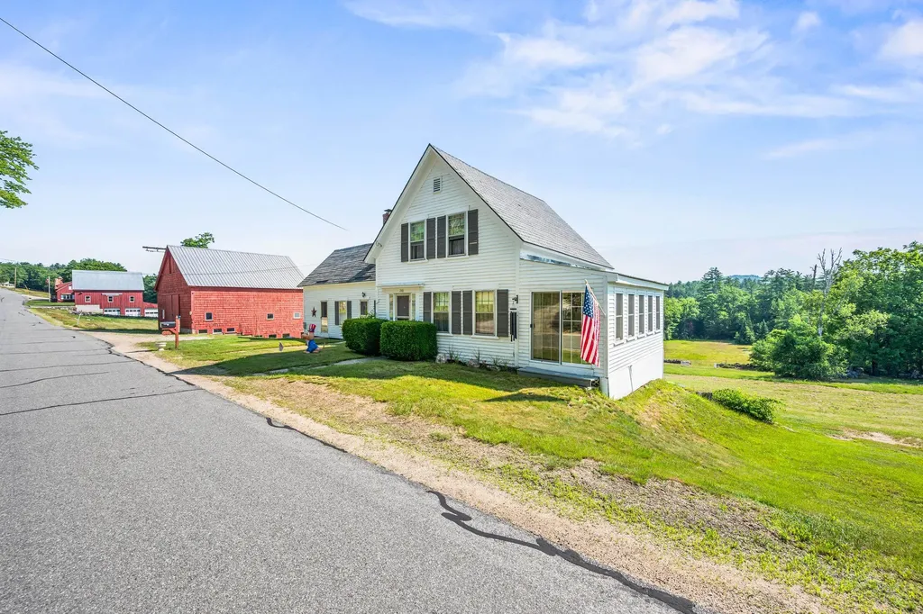 240 High Street Madison NH 03849