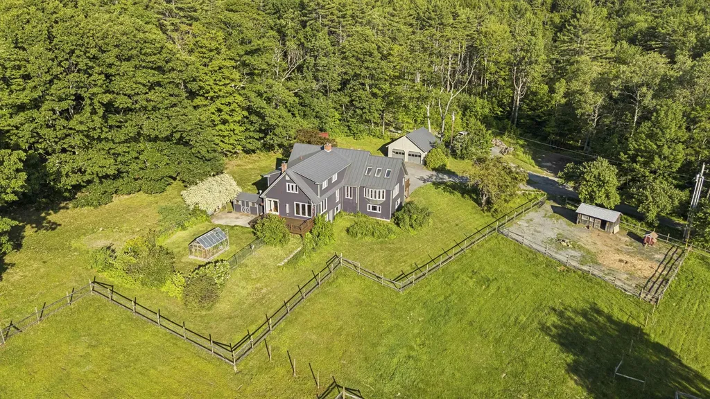 184 Hartland Hill Road Hartland VT 05048