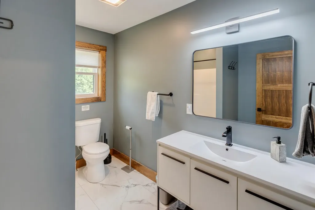 82 Centennial Way Thornton NH 03285