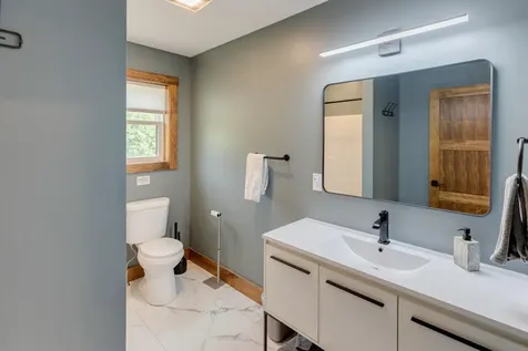 82 Centennial Way Thornton NH 03285