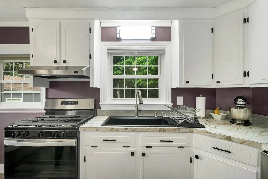 12 Mountain View Drive Hill NH 03243